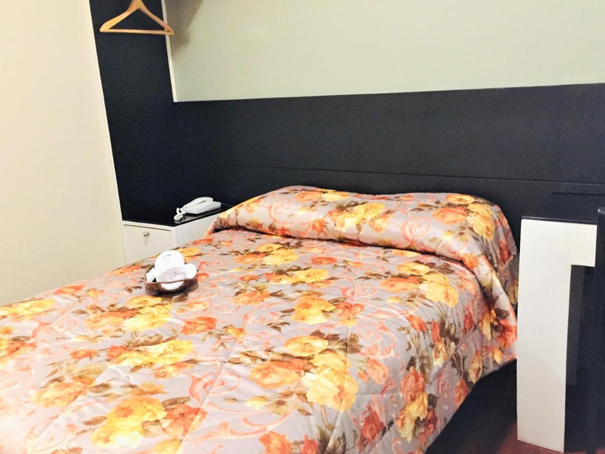 Hostal Carlos Tenaud Lima Exteriér fotografie