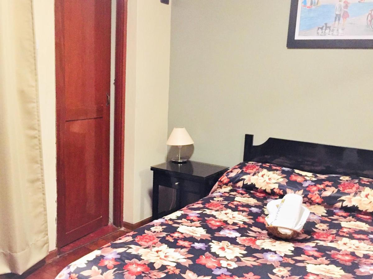 Hostal Carlos Tenaud Lima Exteriér fotografie